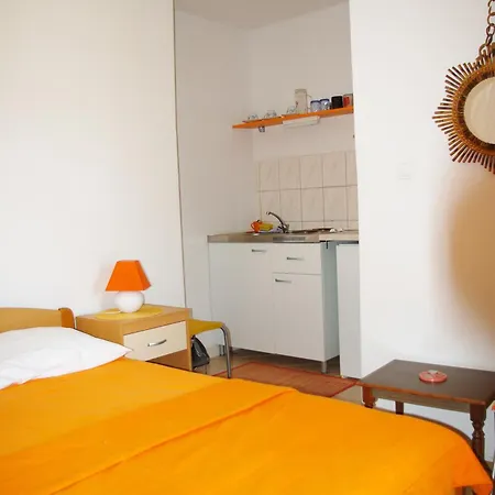 Affittacamere Elvira 3*