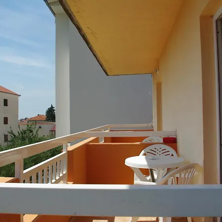 Gostinjska kuća Elvira Gradac (Split-Dalmatia)