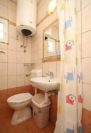 Guest house Elvira 3*