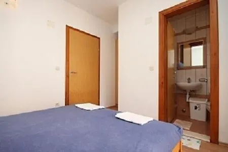 Guest house Elvira 3*