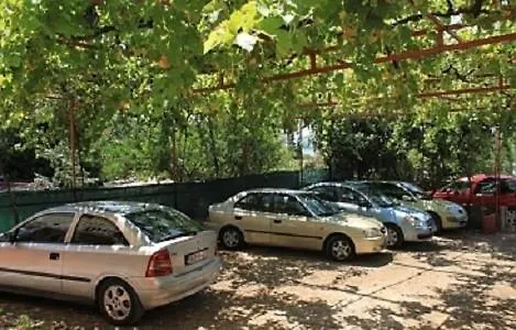 Πανσιόν Elvira